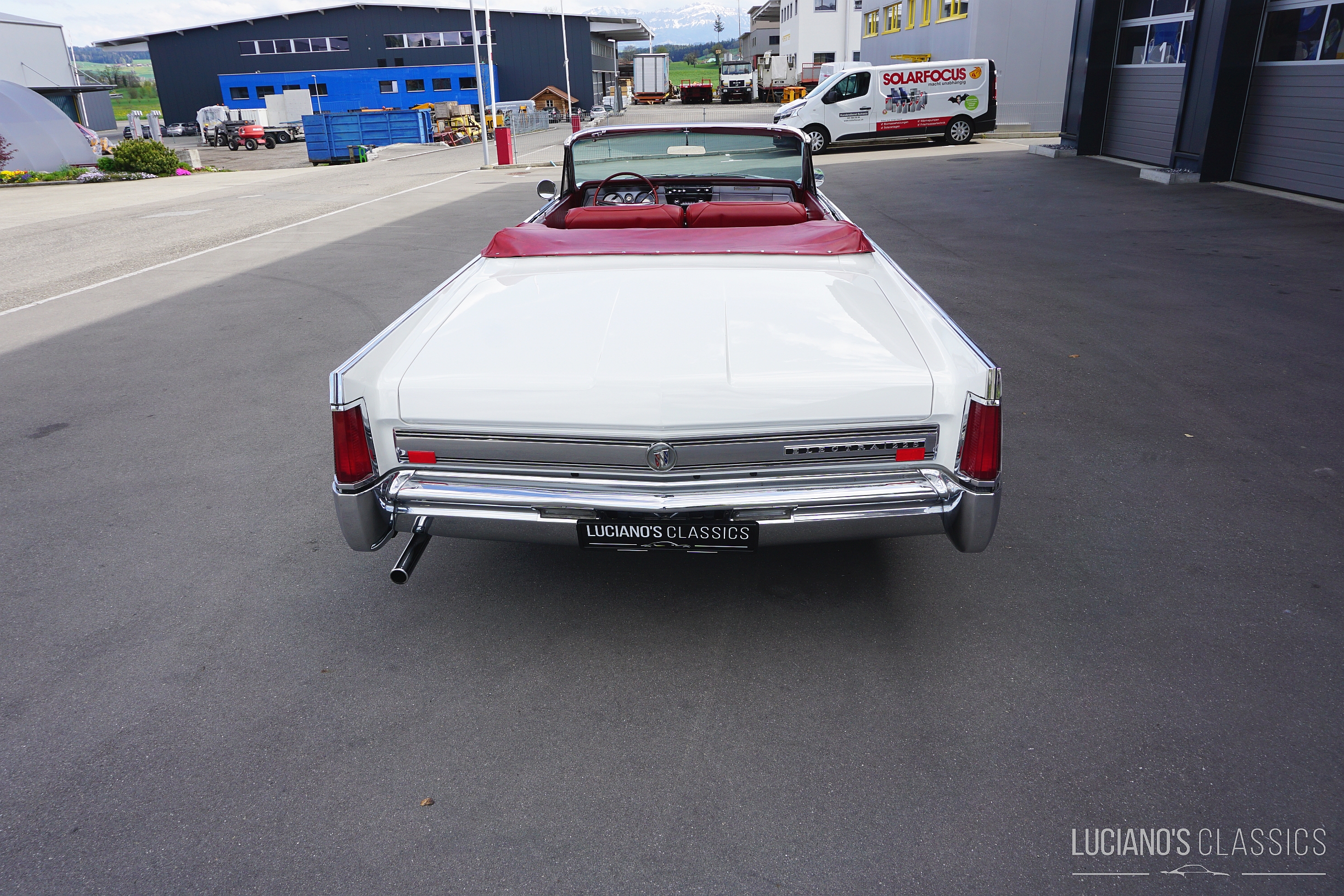 Buick Electra 225 