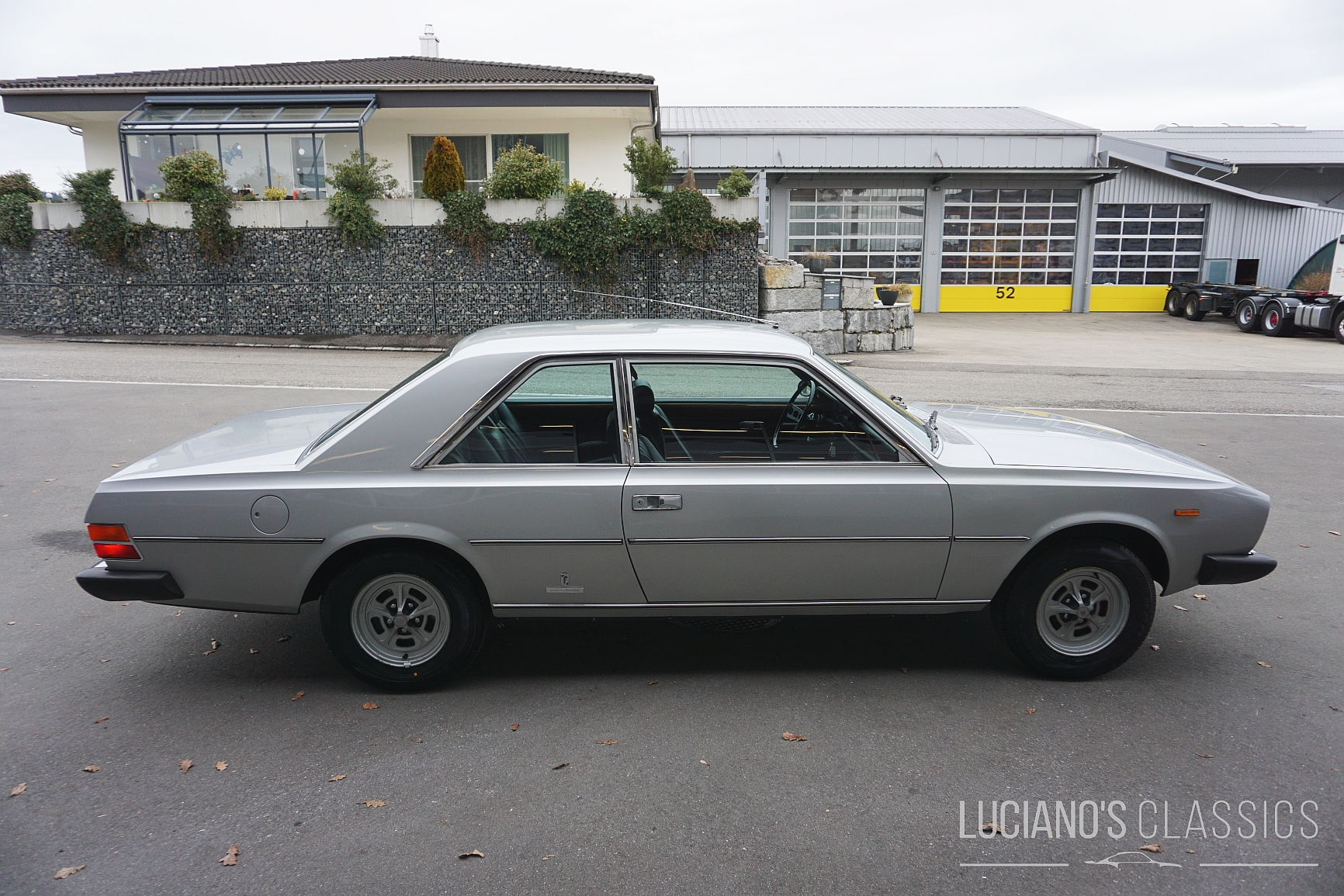 FIAT 130 Coupe