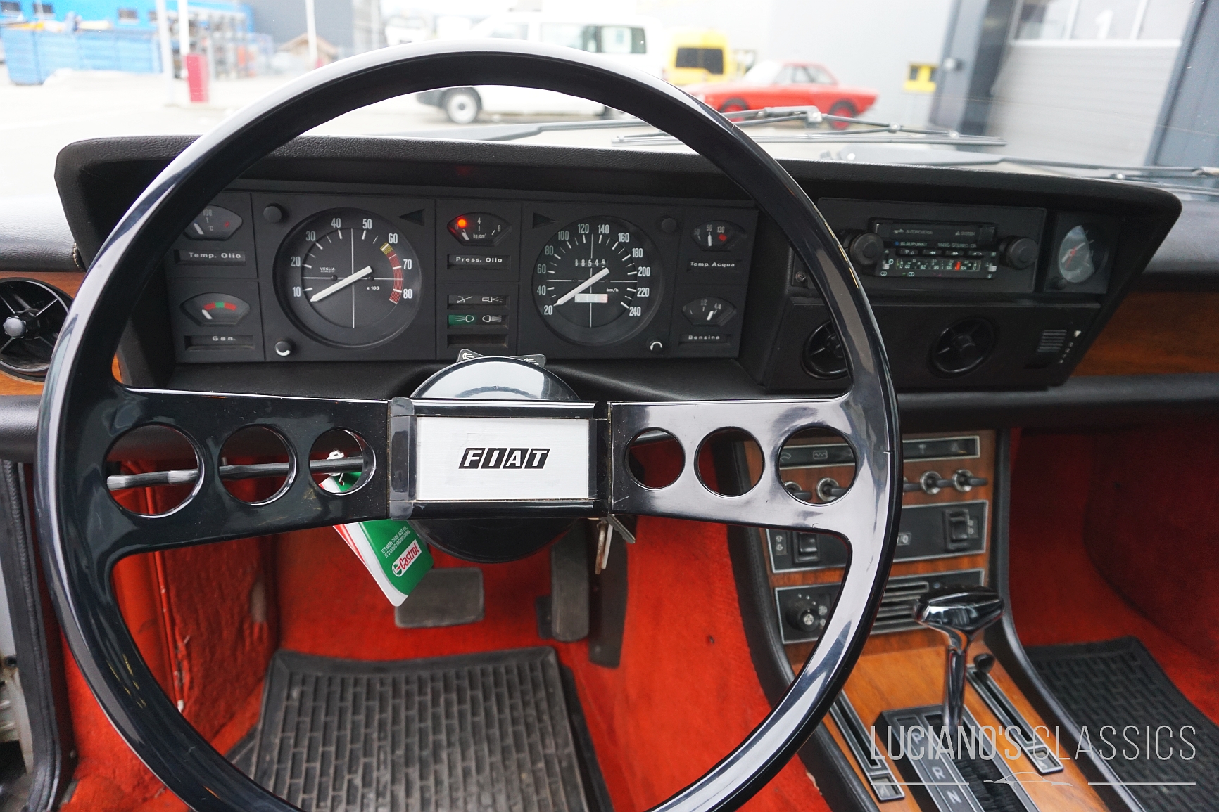 FIAT 130 Coupe