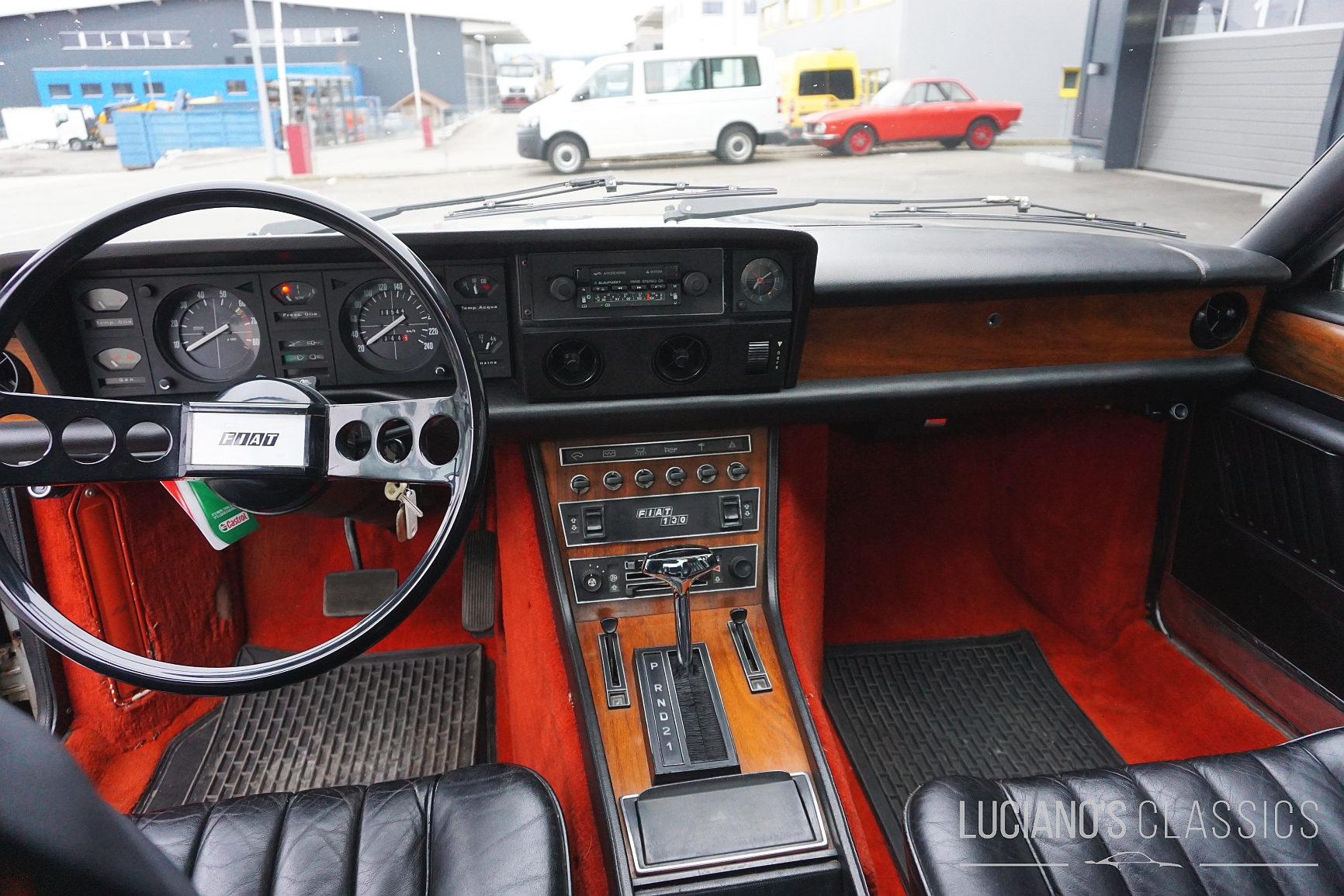 FIAT 130 Coupe