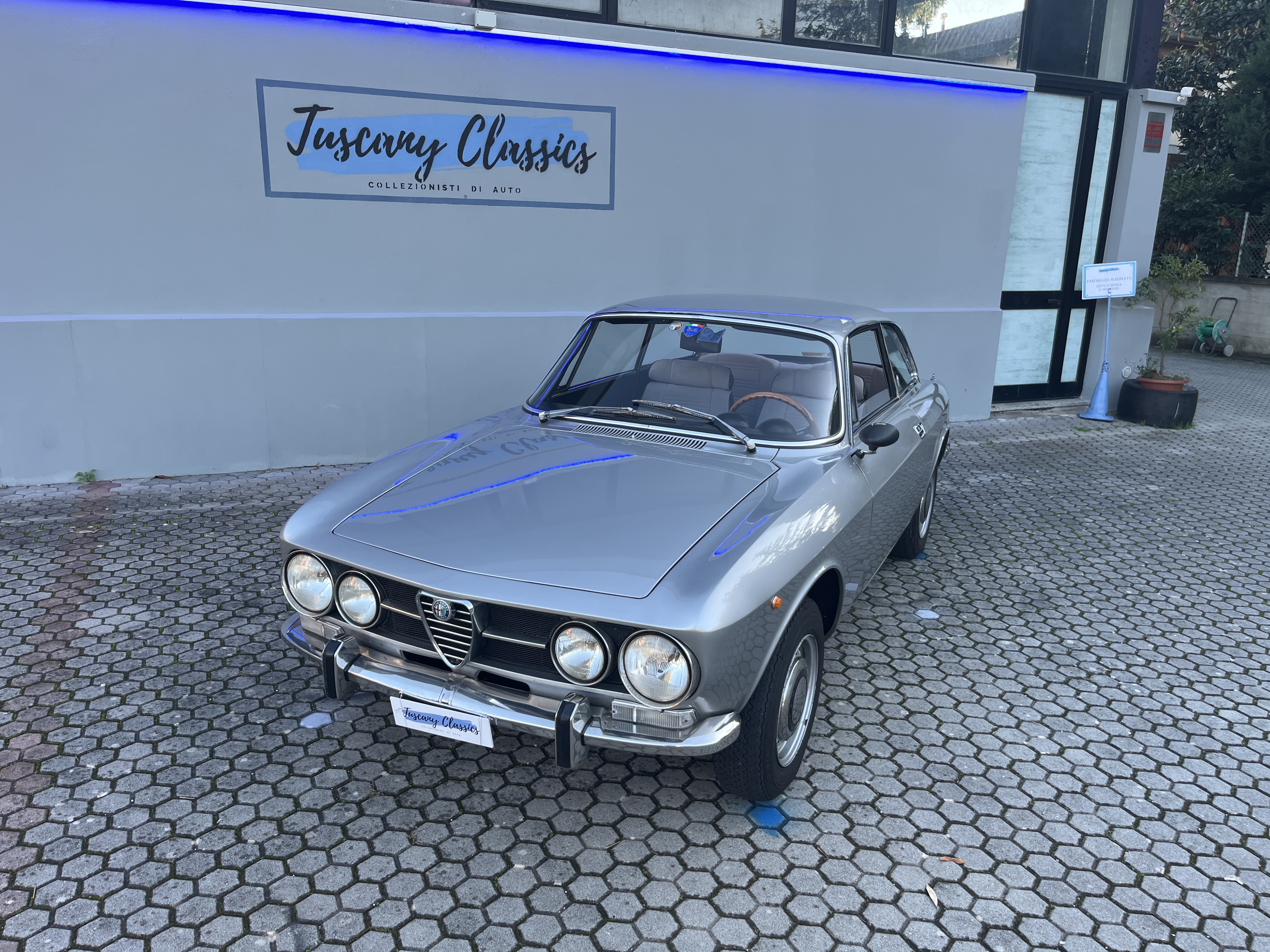 Alfa Romeo GT 1750