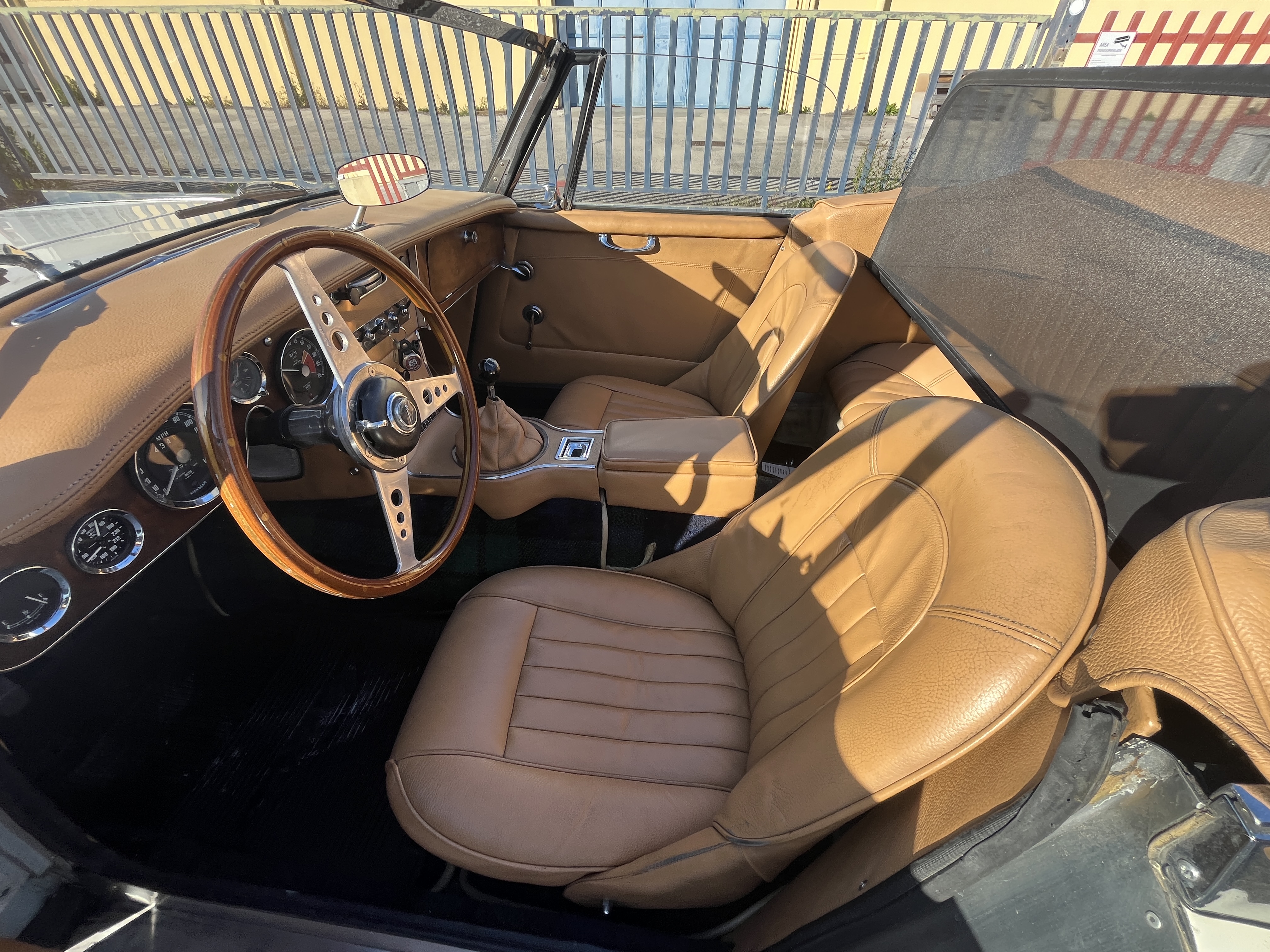 AUSTIN HEALEY 3000 MK3 BJ8