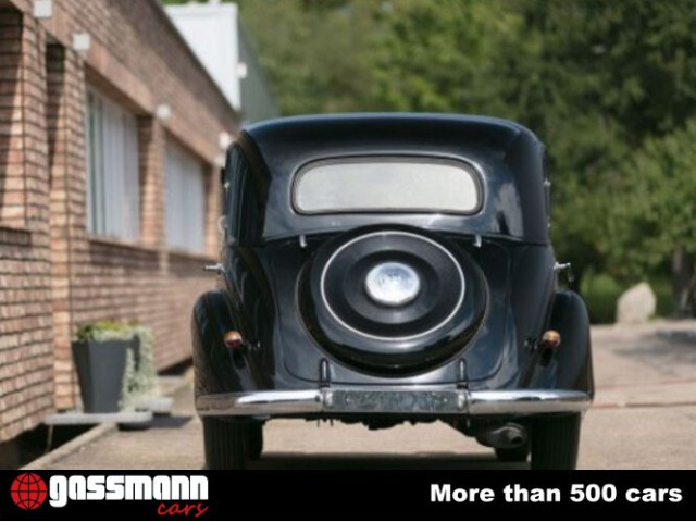 Mercedes Benz 170 V Saloon 