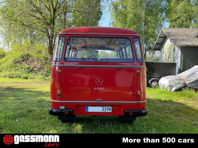 Mercedes Benz O 319 Bus 