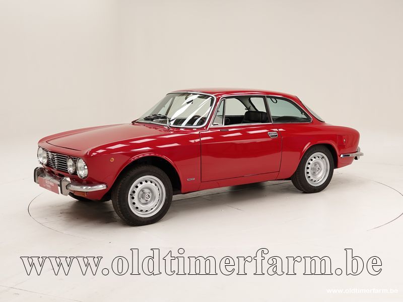 Alfa Romeo GTV 2000 Bertone \'76 