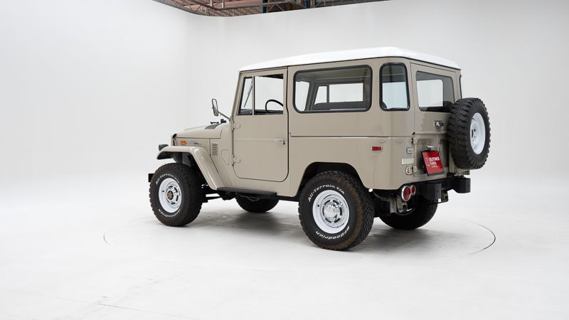 Toyota Land Cruiser FJ40 \'72 
