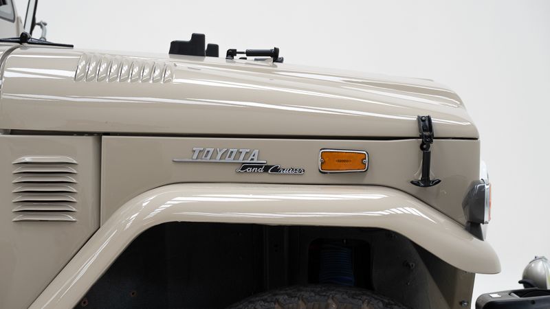 Toyota Land Cruiser FJ40 \'72 