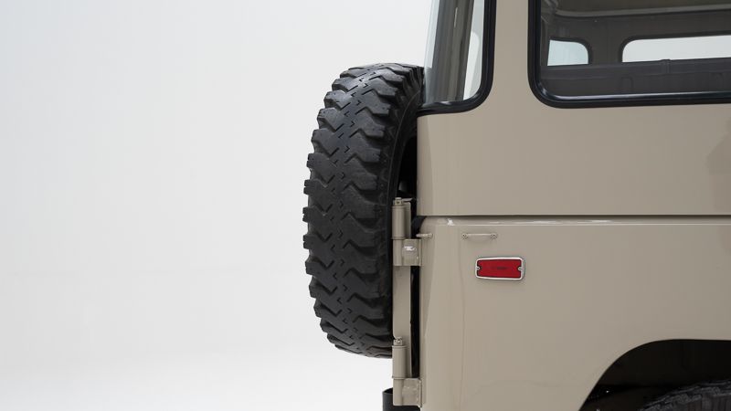 Toyota Land Cruiser FJ40 \'72 