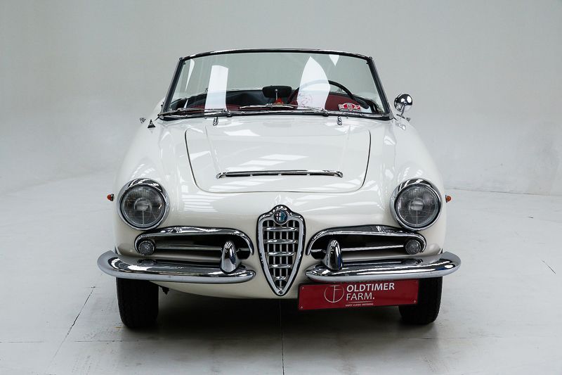 Alfa Romeo 1600 Giulia Spider \'65 