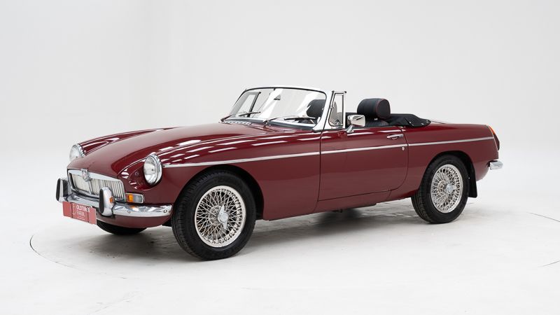MG B \'74 