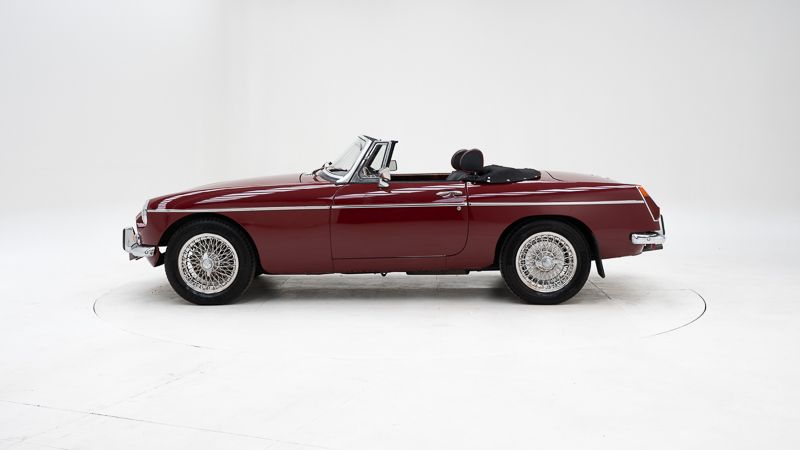 MG B \'74 