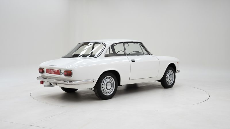 Alfa Romeo 1600 Giulia Sprint GT \'66 