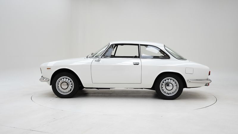 Alfa Romeo 1600 Giulia Sprint GT \'66 