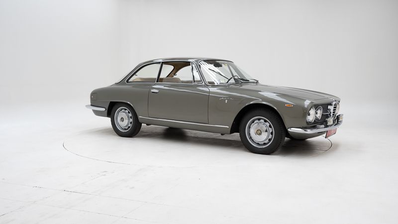 Alfa Romeo 2000 Sprint \'61 