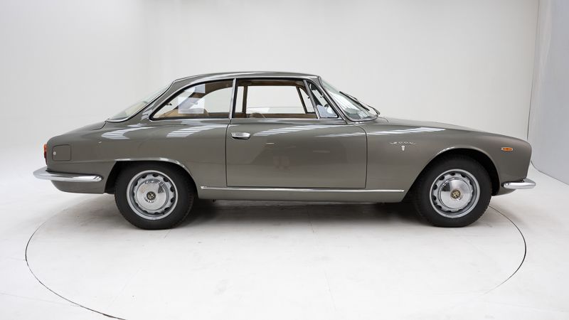 Alfa Romeo 2000 Sprint \'61 