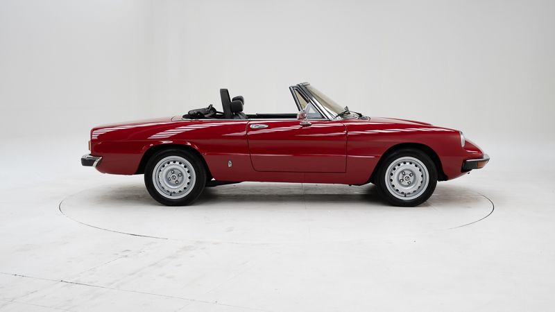 Alfa Romeo 2000 spider america \'81 