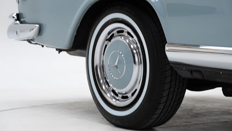 Mercedes Benz 280 SE \'68 