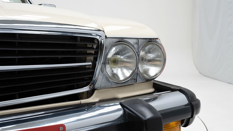 Mercedes Benz 380 SL + hardtop \'82 