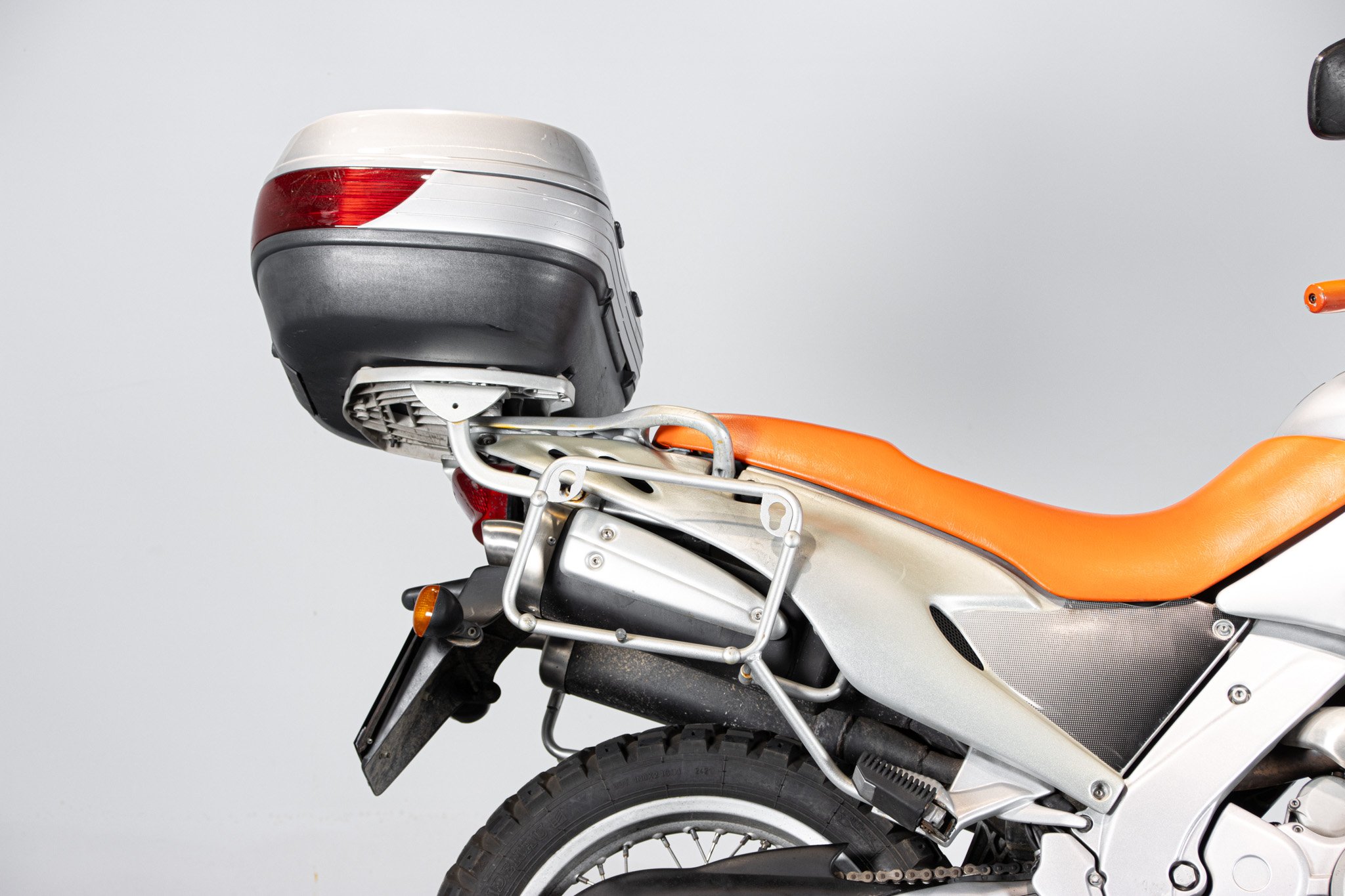 Aprilia PEGASO 650 