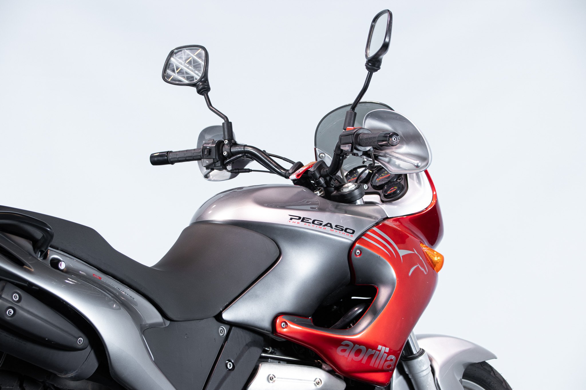 Aprilia PEGASO 