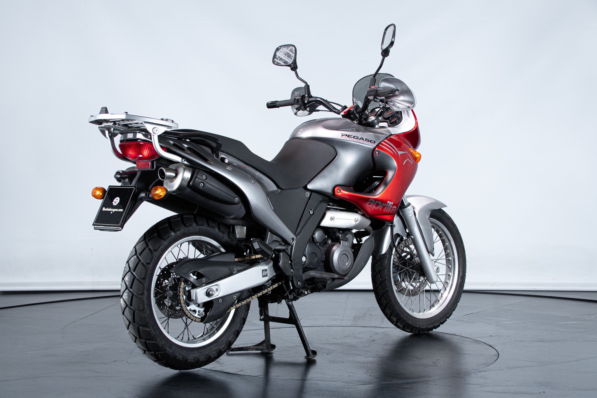 Aprilia PEGASO 