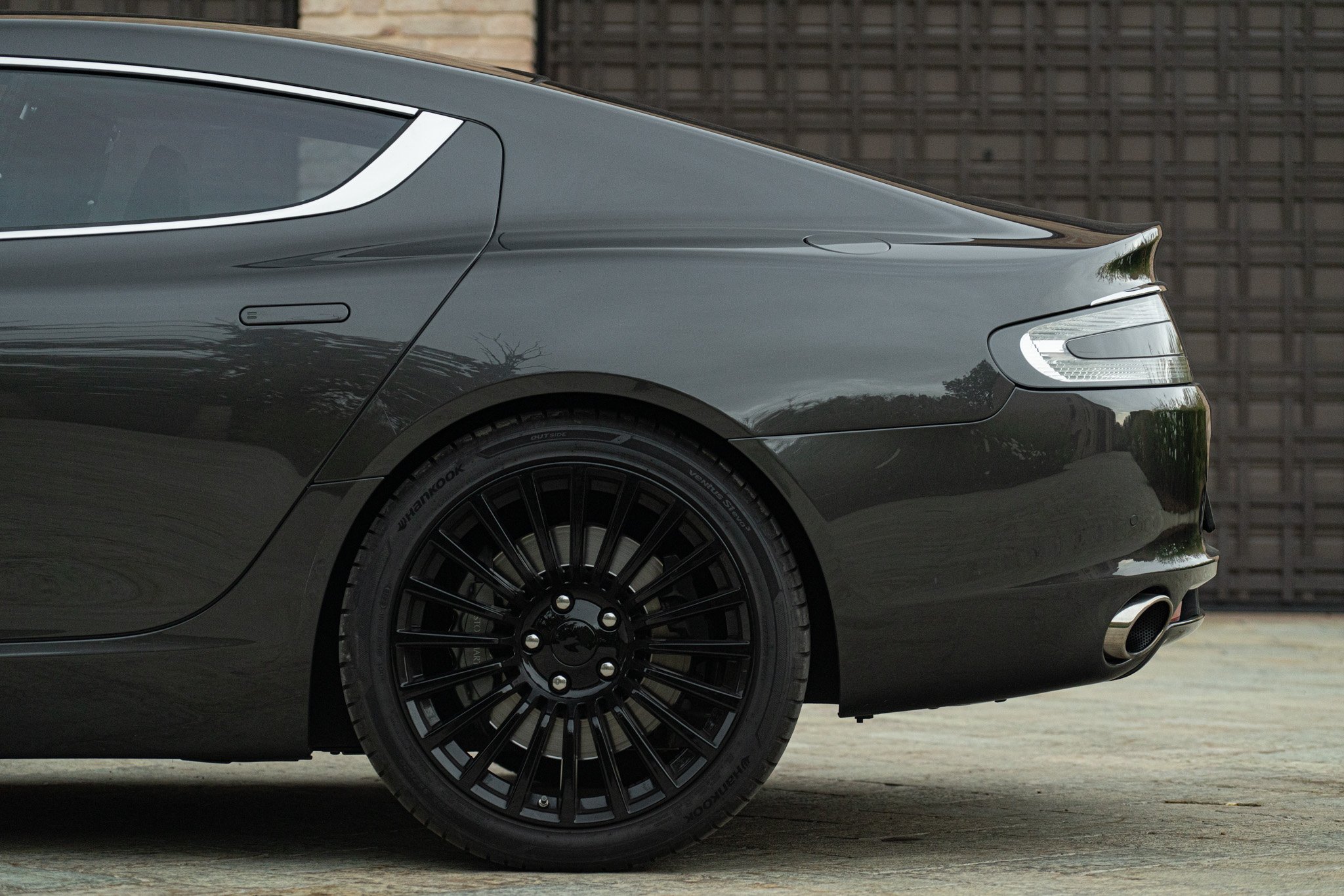 Aston Martin RAPIDE 