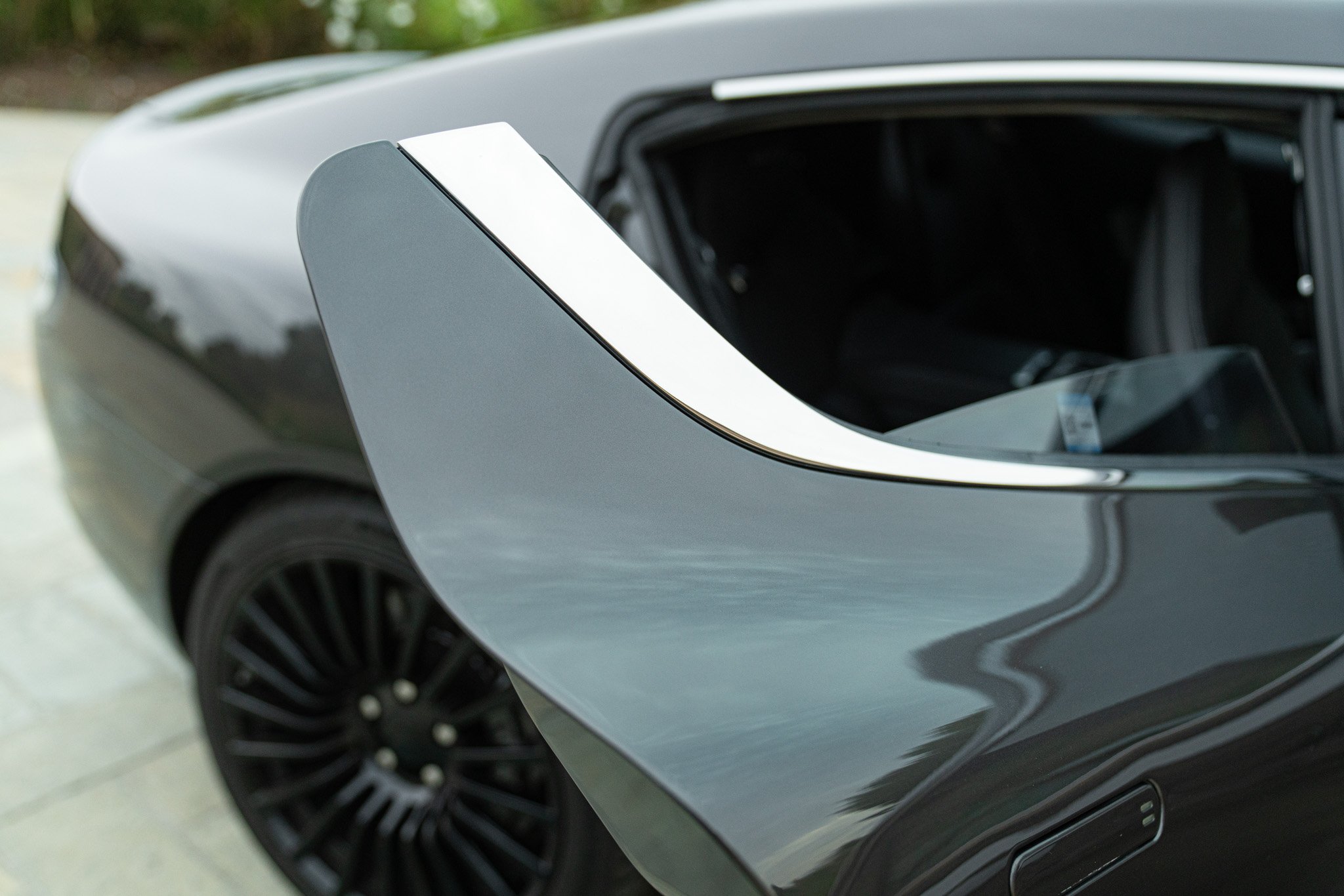 Aston Martin RAPIDE 
