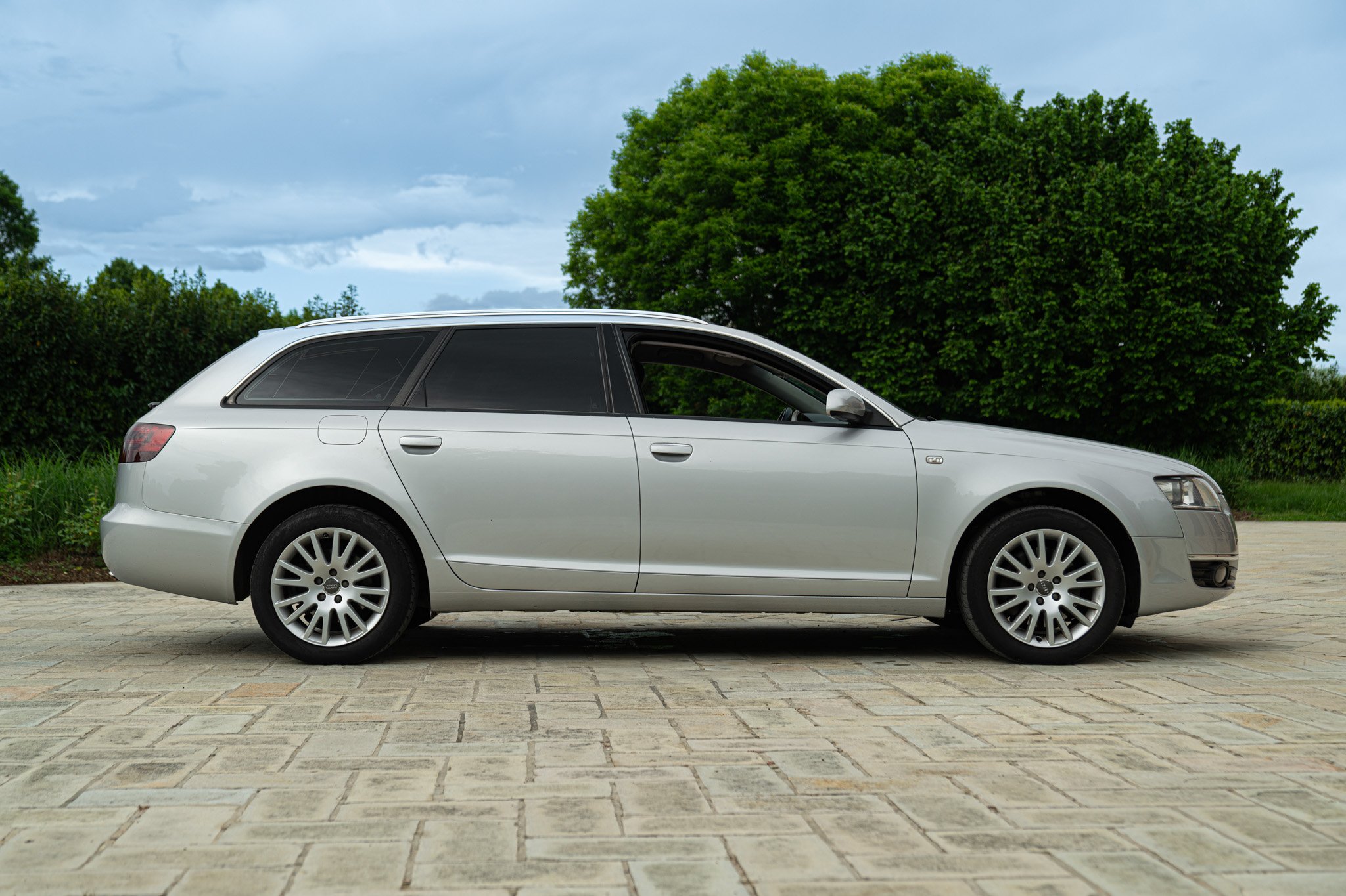 Audi A6 V6 2.7 