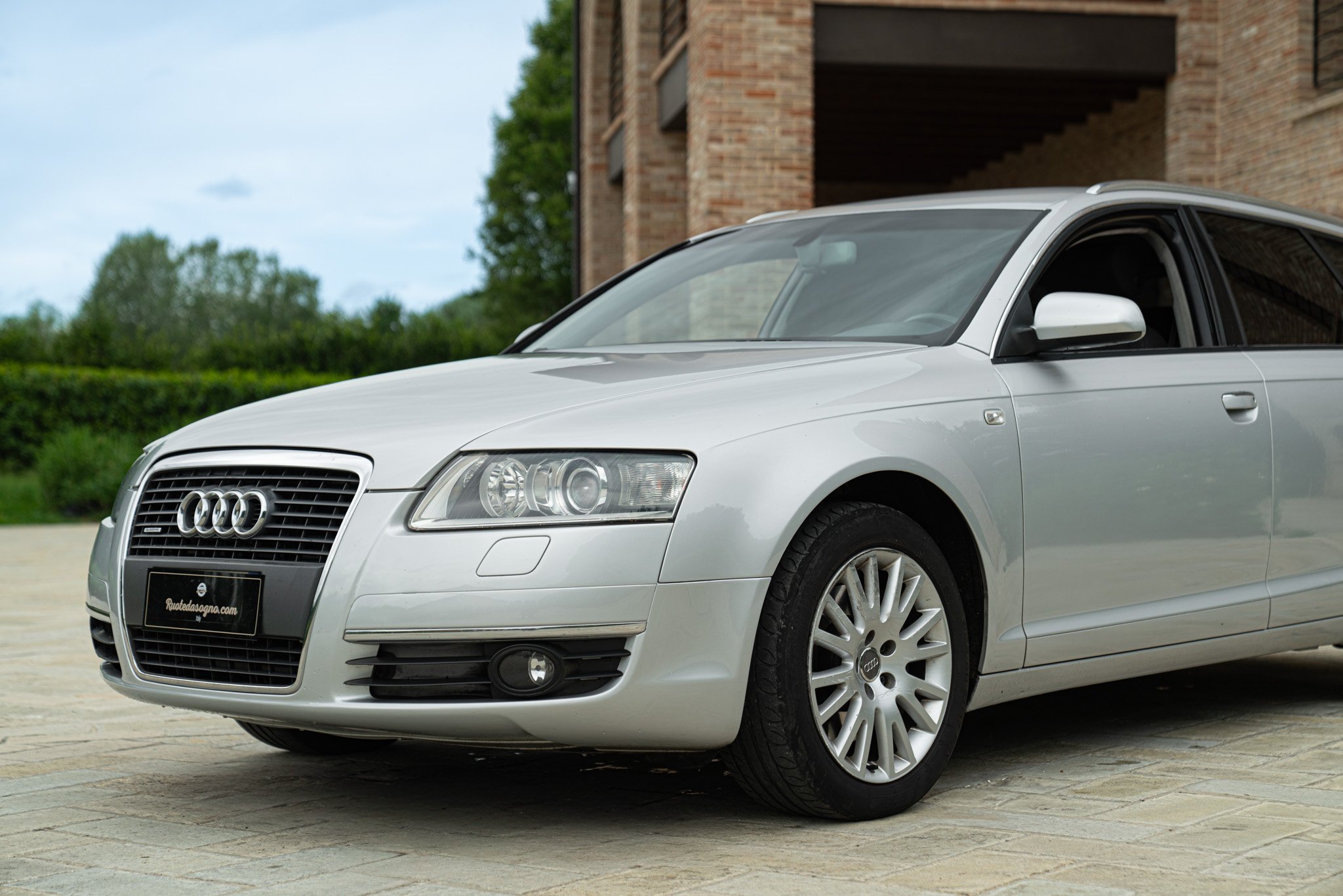 Audi A6 V6 2.7 
