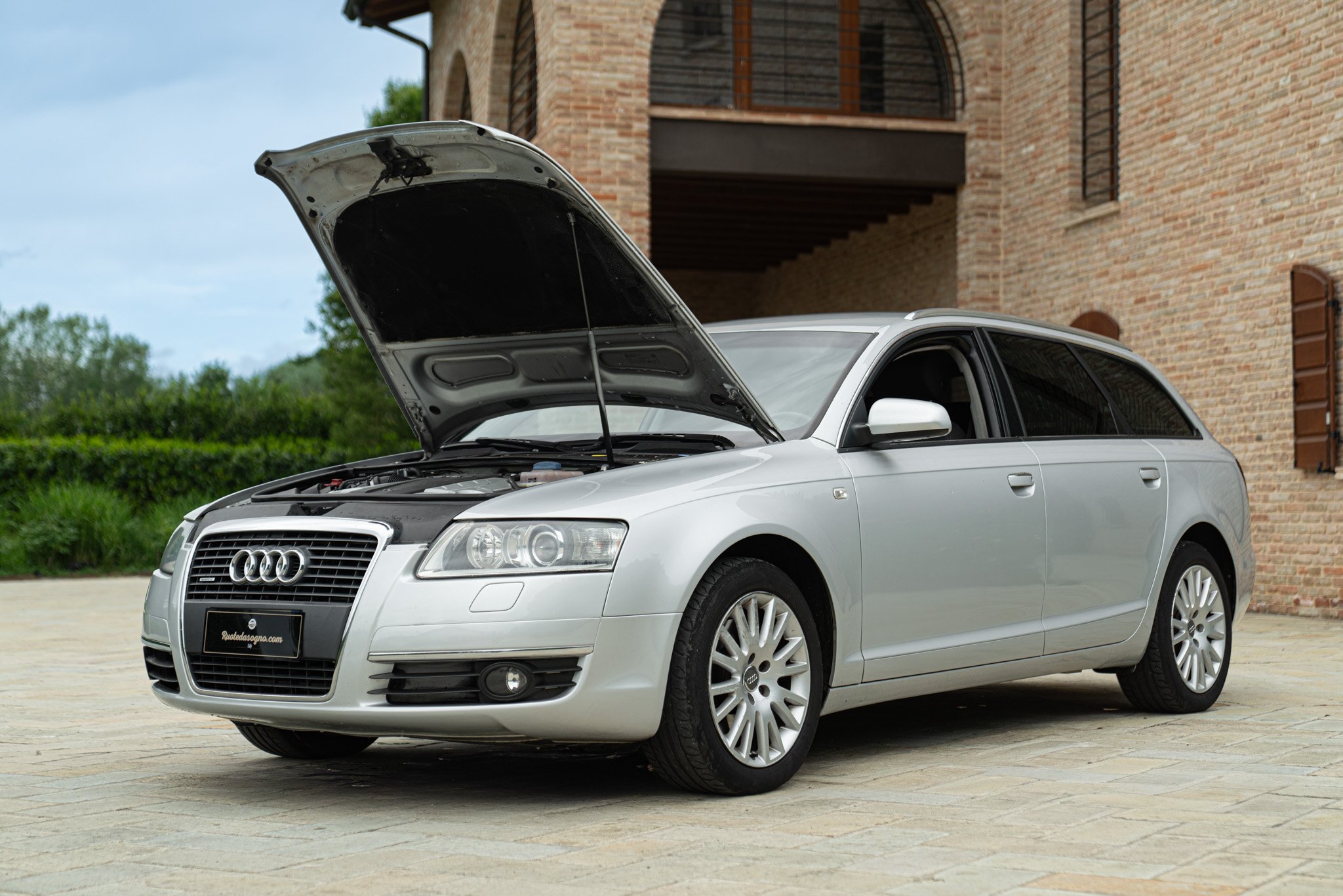 Audi A6 V6 2.7 