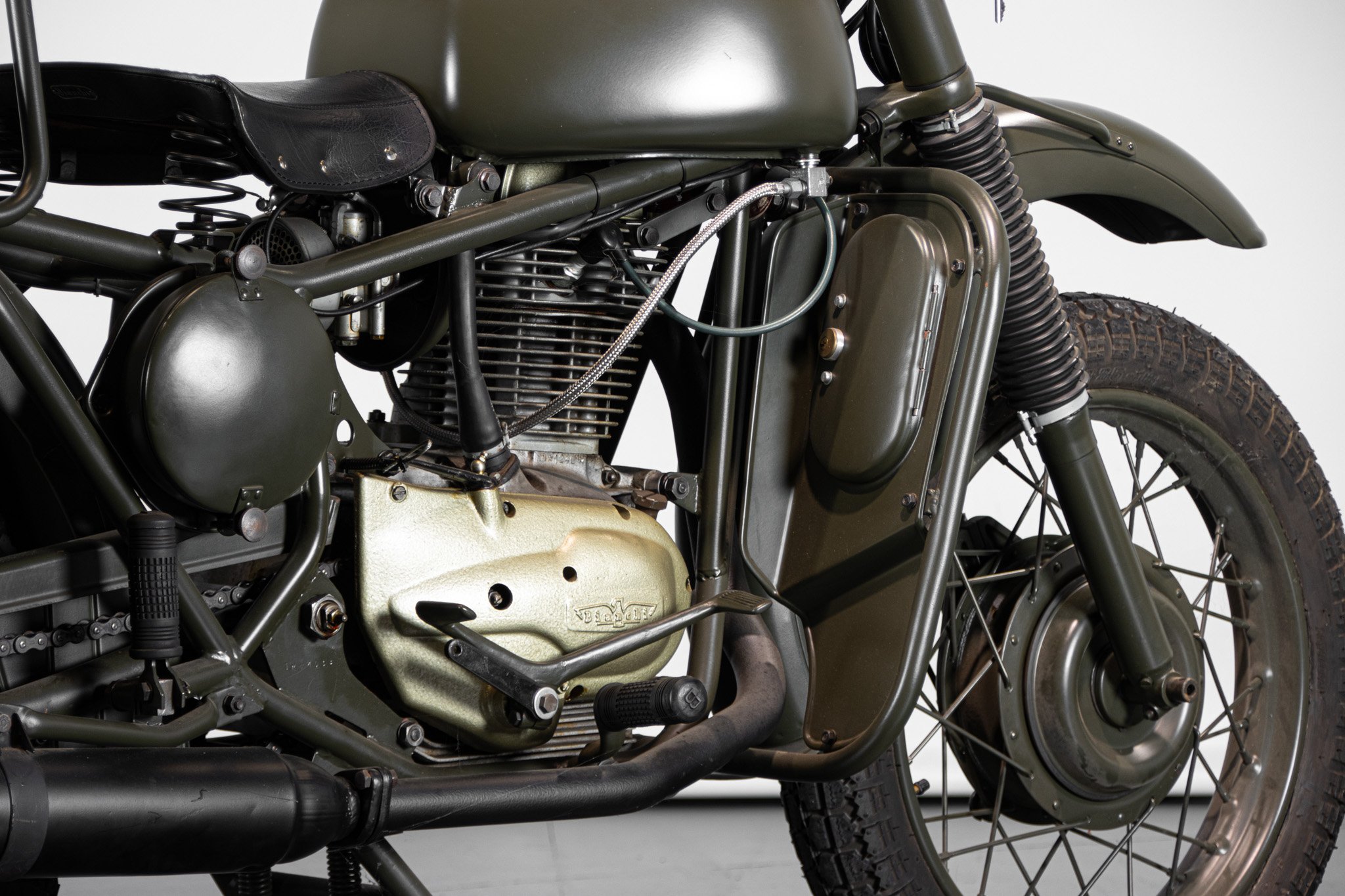 Bianchi MOTOCICLO TATTICO MT 61 