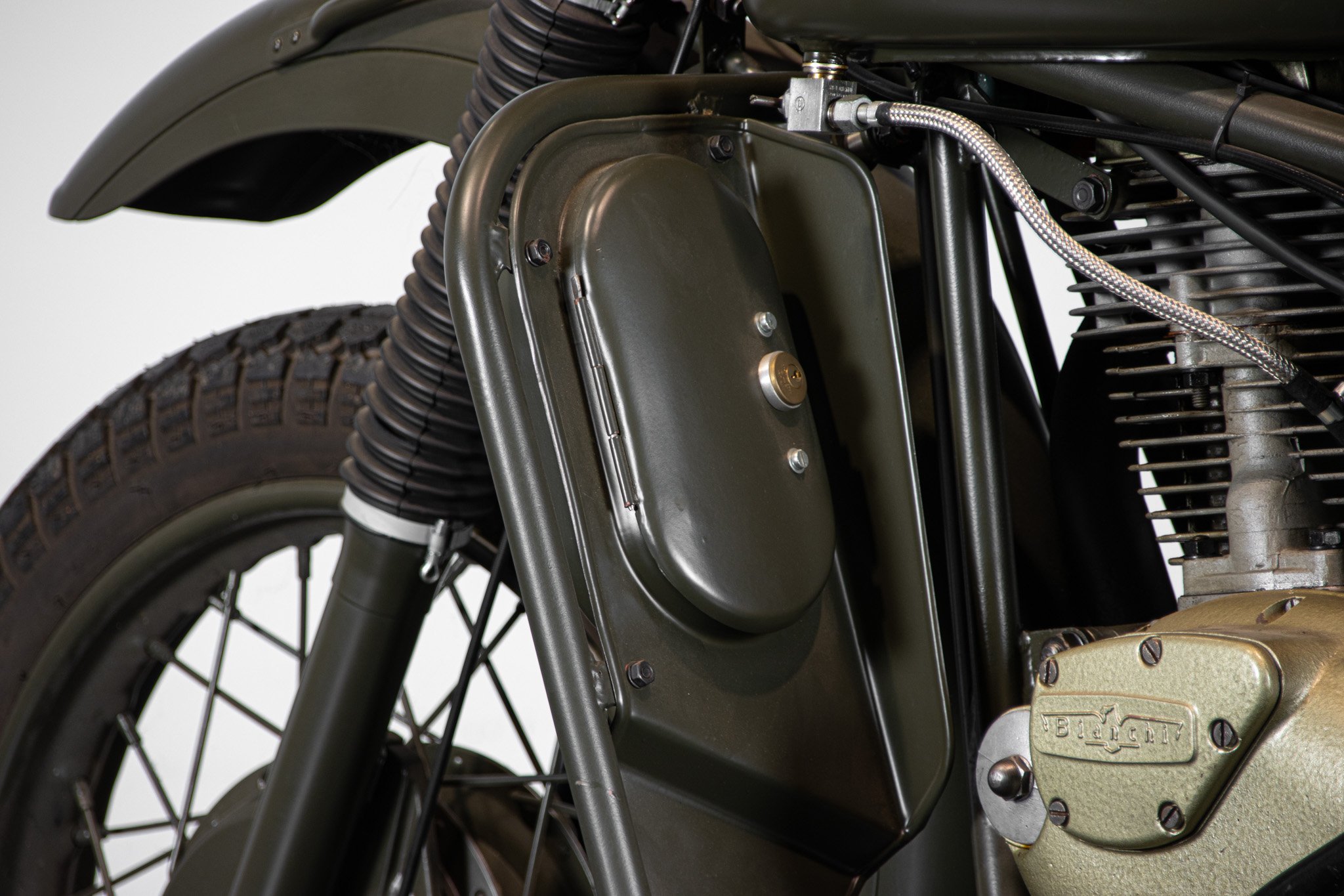 Bianchi MOTOCICLO TATTICO MT 61 