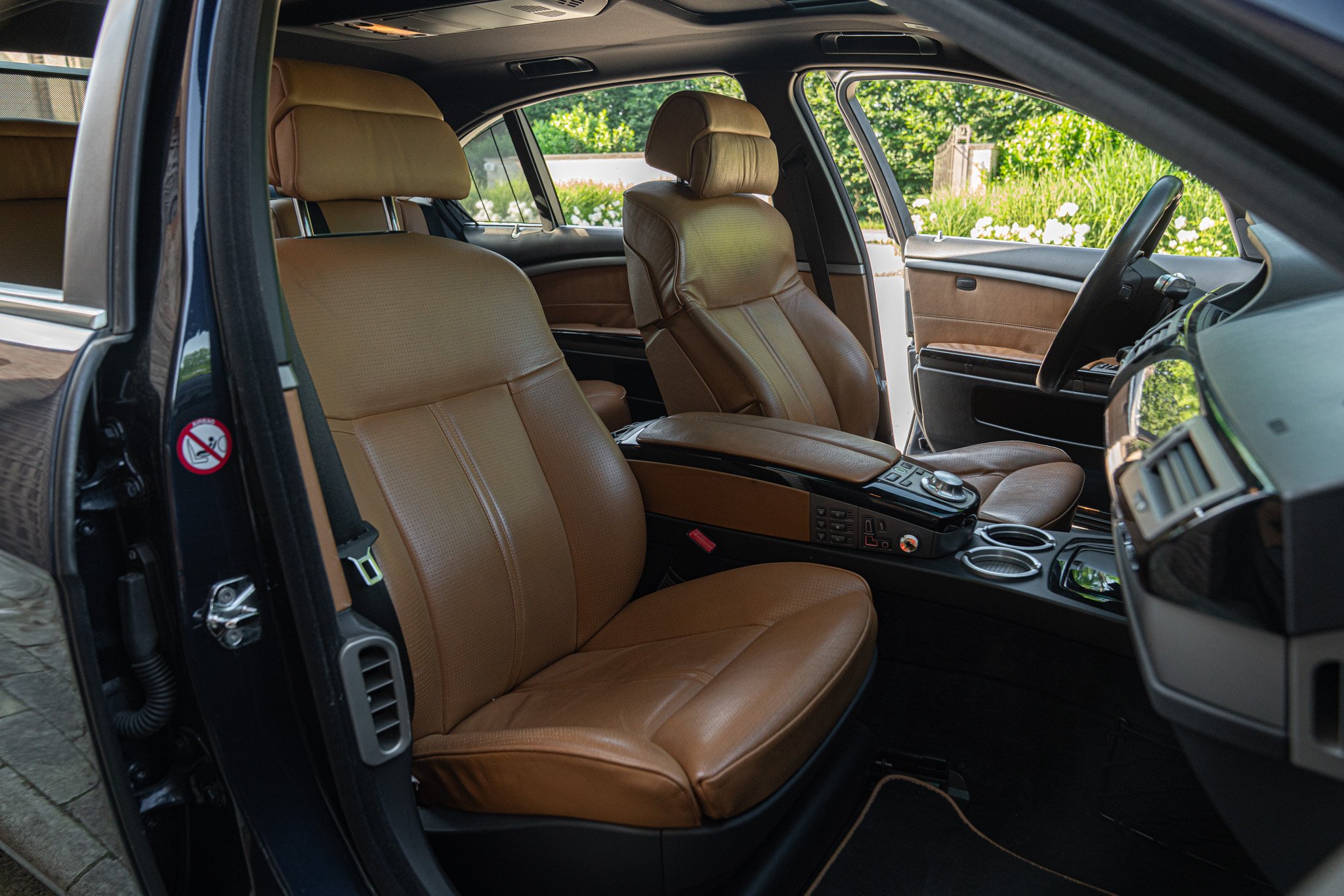 BMW 745 LI INDIVIDUAL 