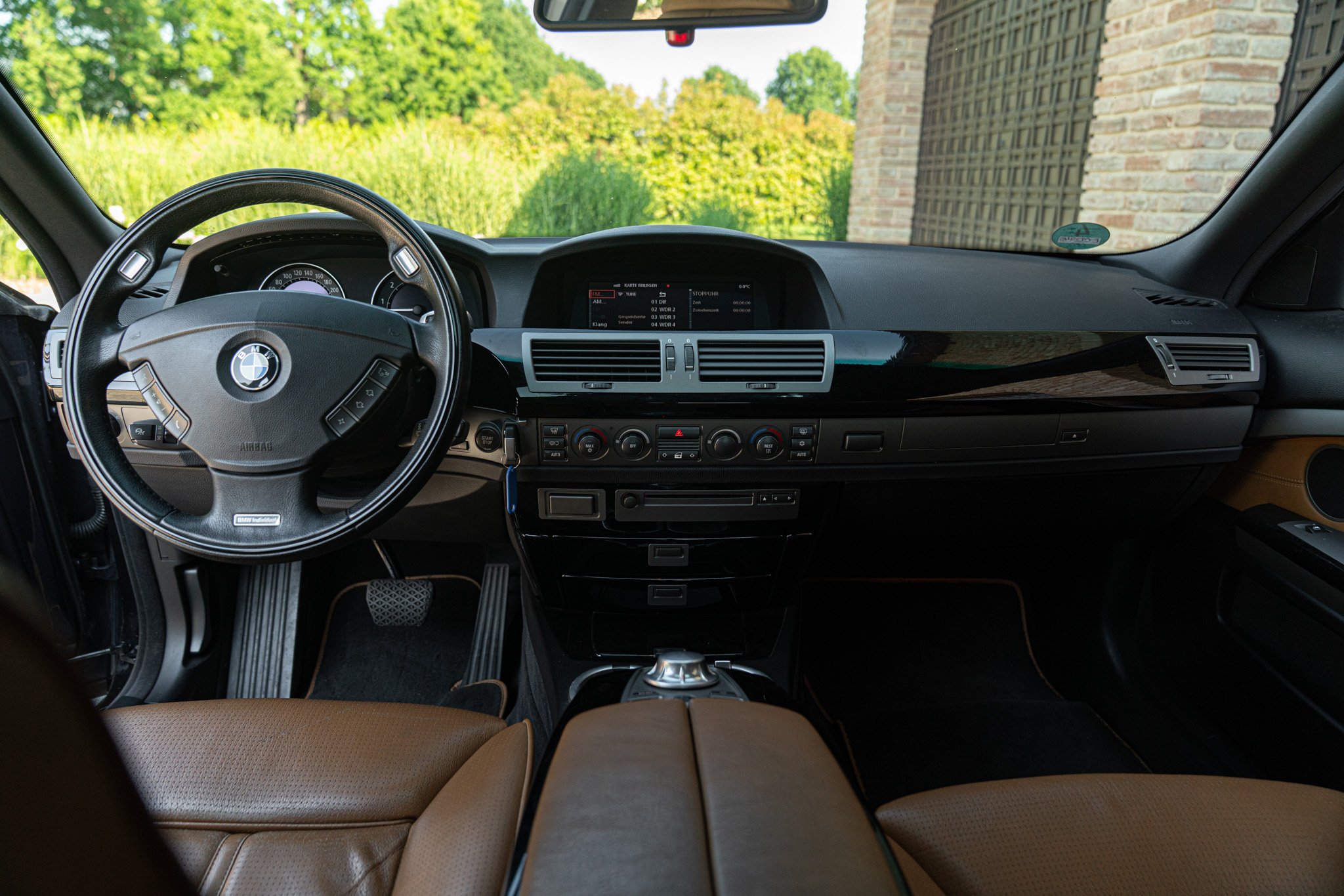 BMW 745 LI INDIVIDUAL 