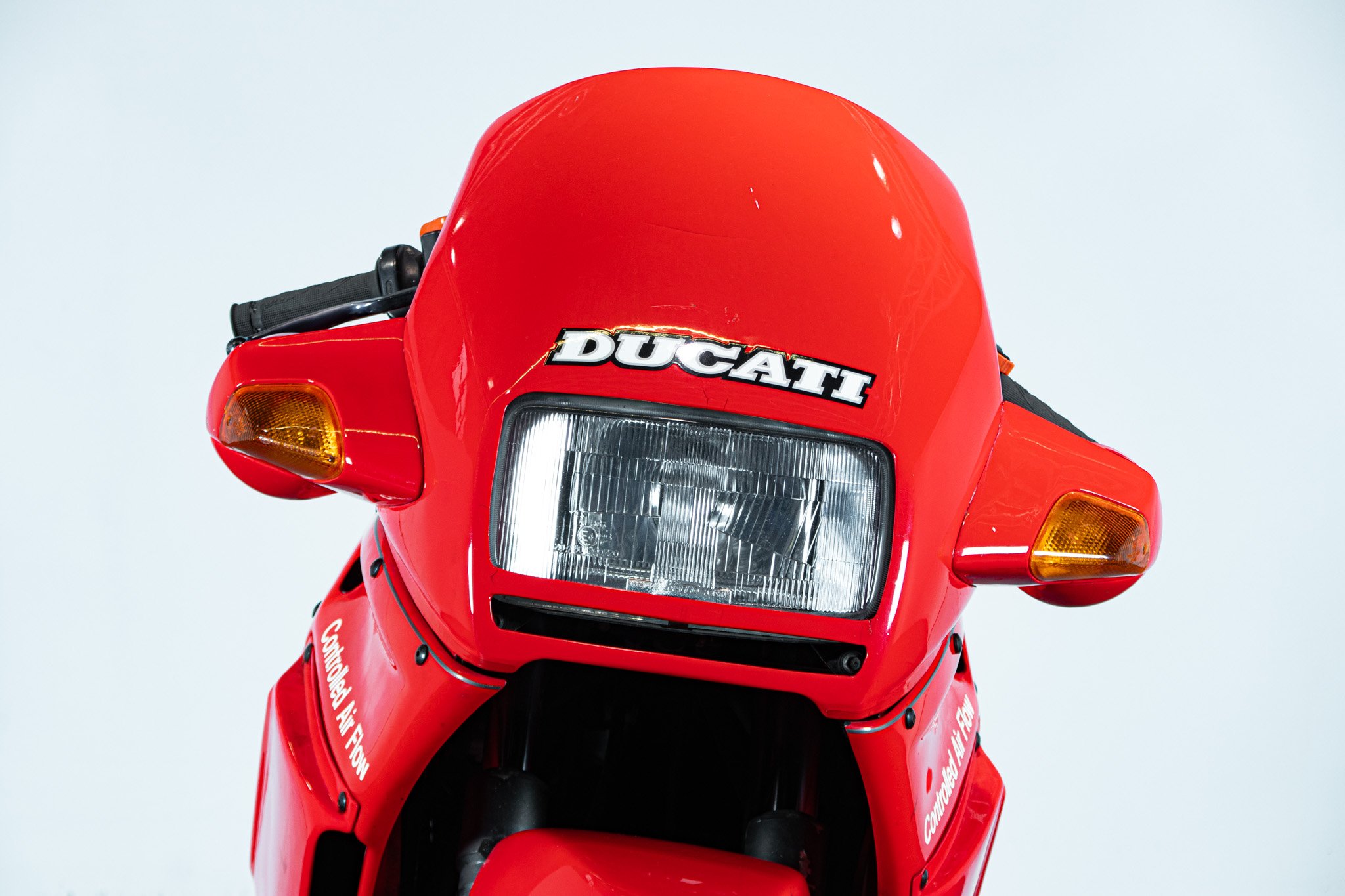 Ducati PASO 750 