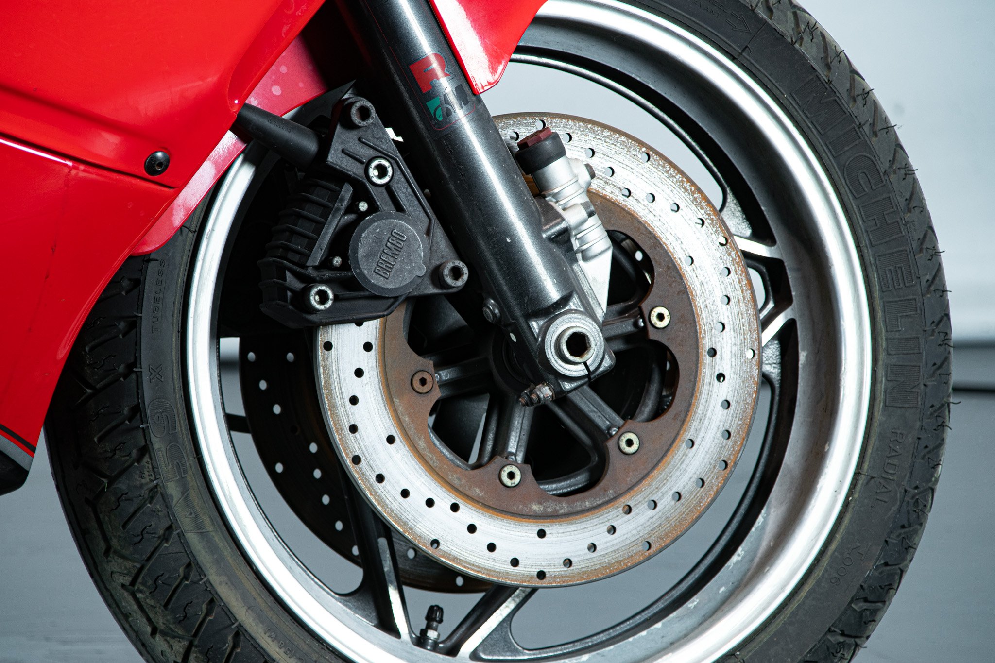 Ducati PASO 750 