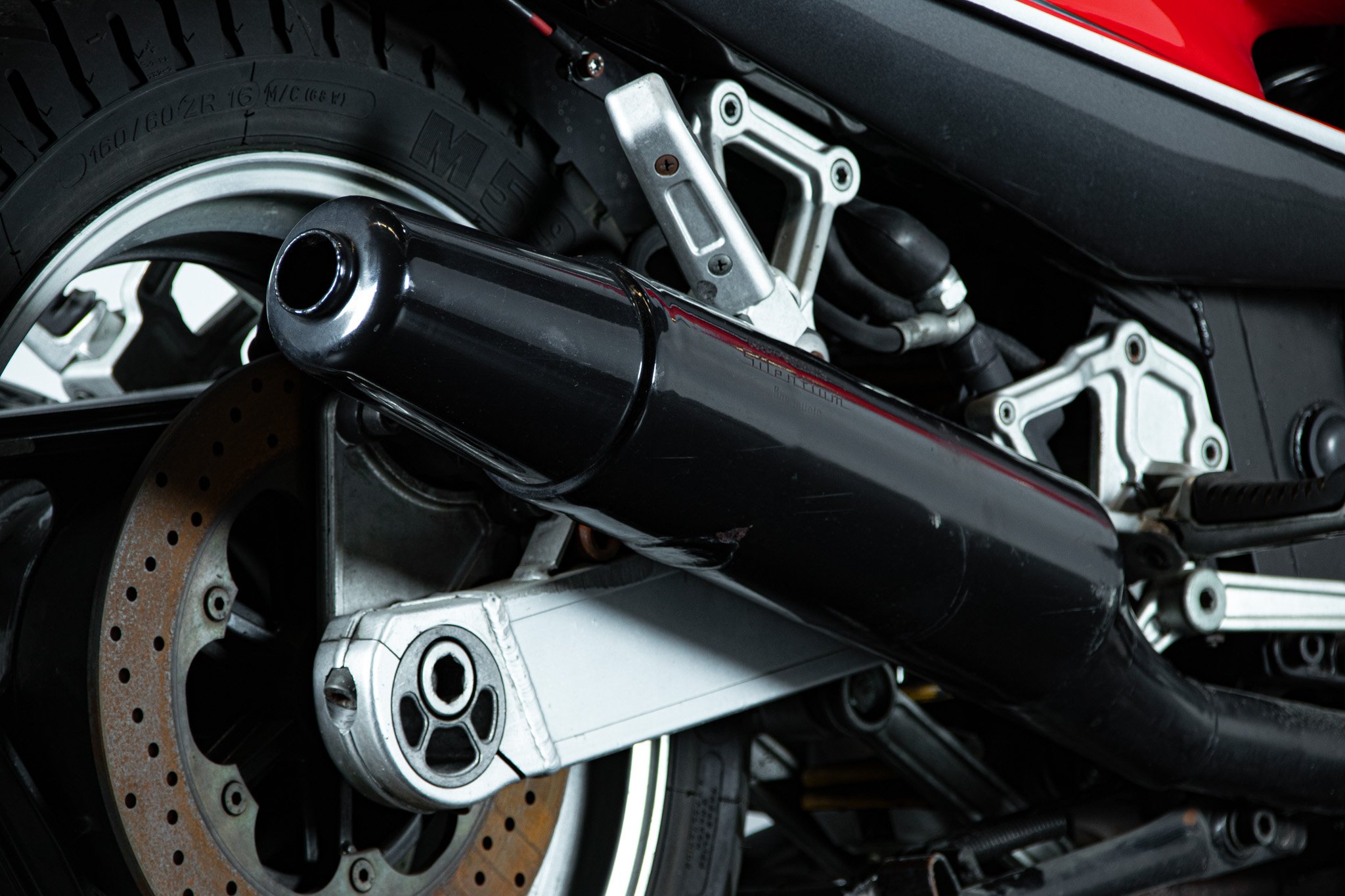 Ducati PASO 750 