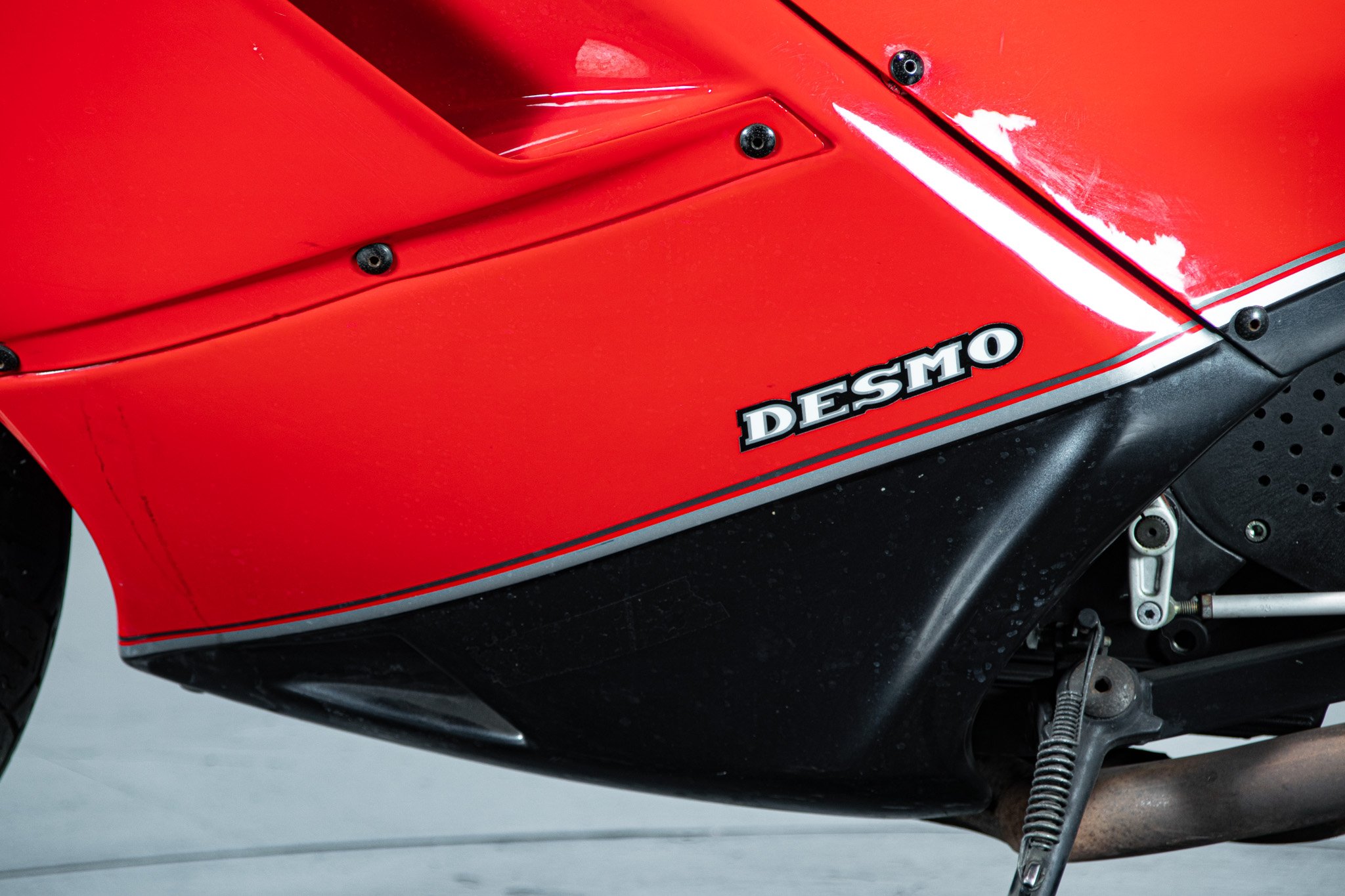 Ducati PASO 750 