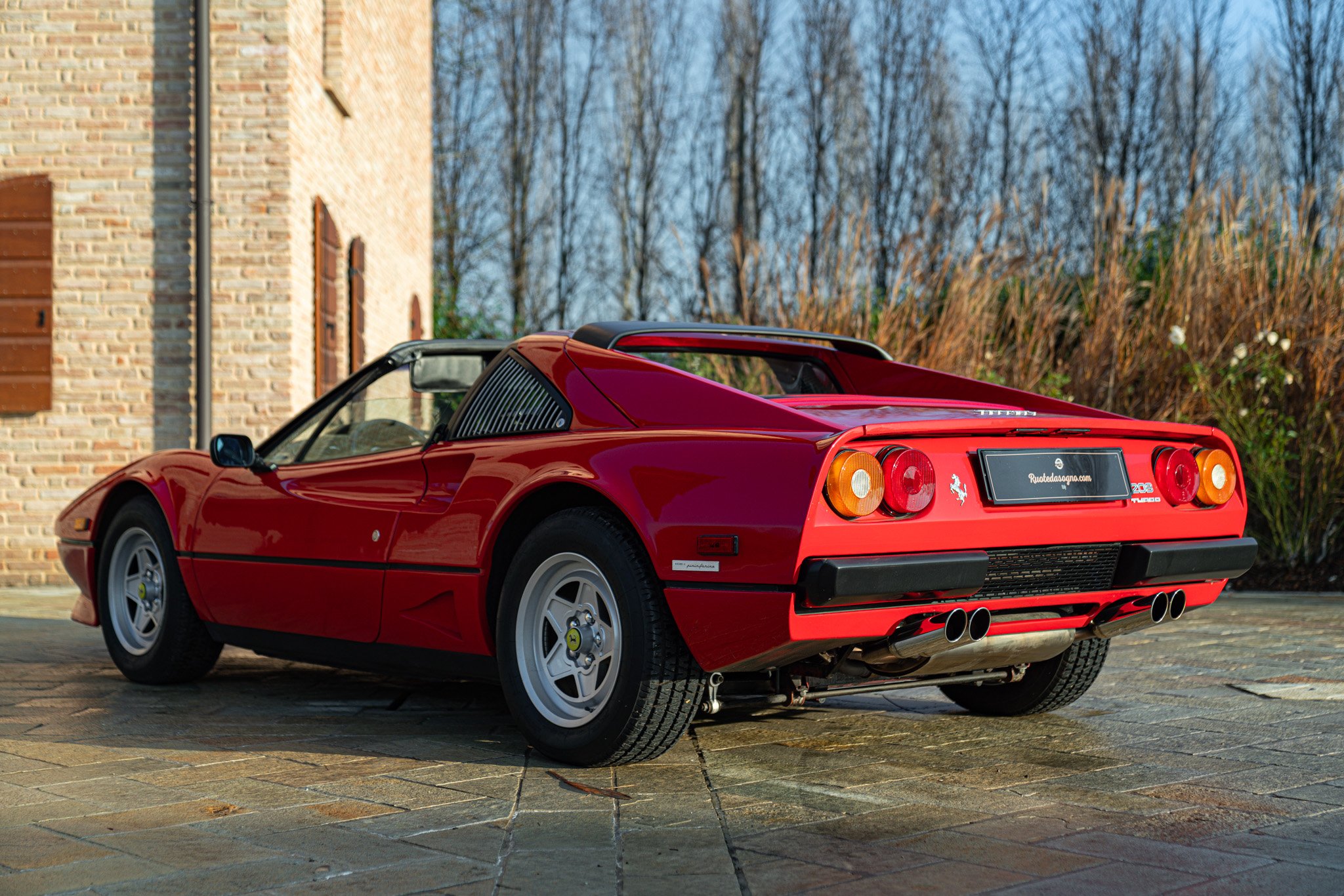 Ferrari FERRARI 208 GTS TURBO 