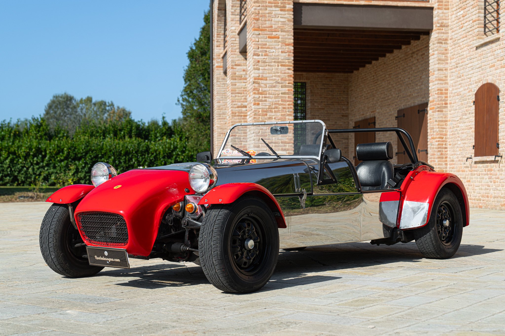 Robin Hood Engineering S7 