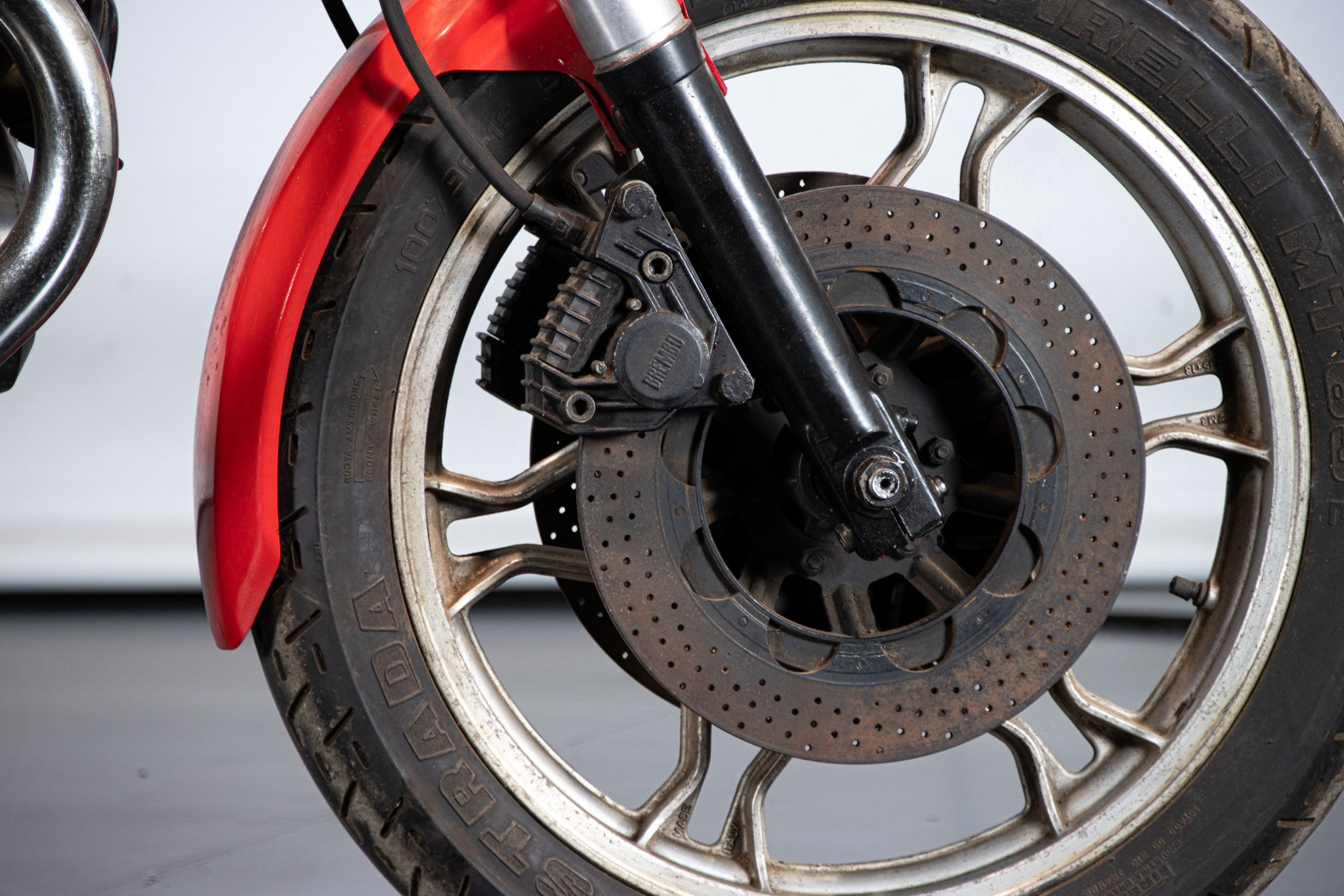 Moto Guzzi 850 LE MANS III 