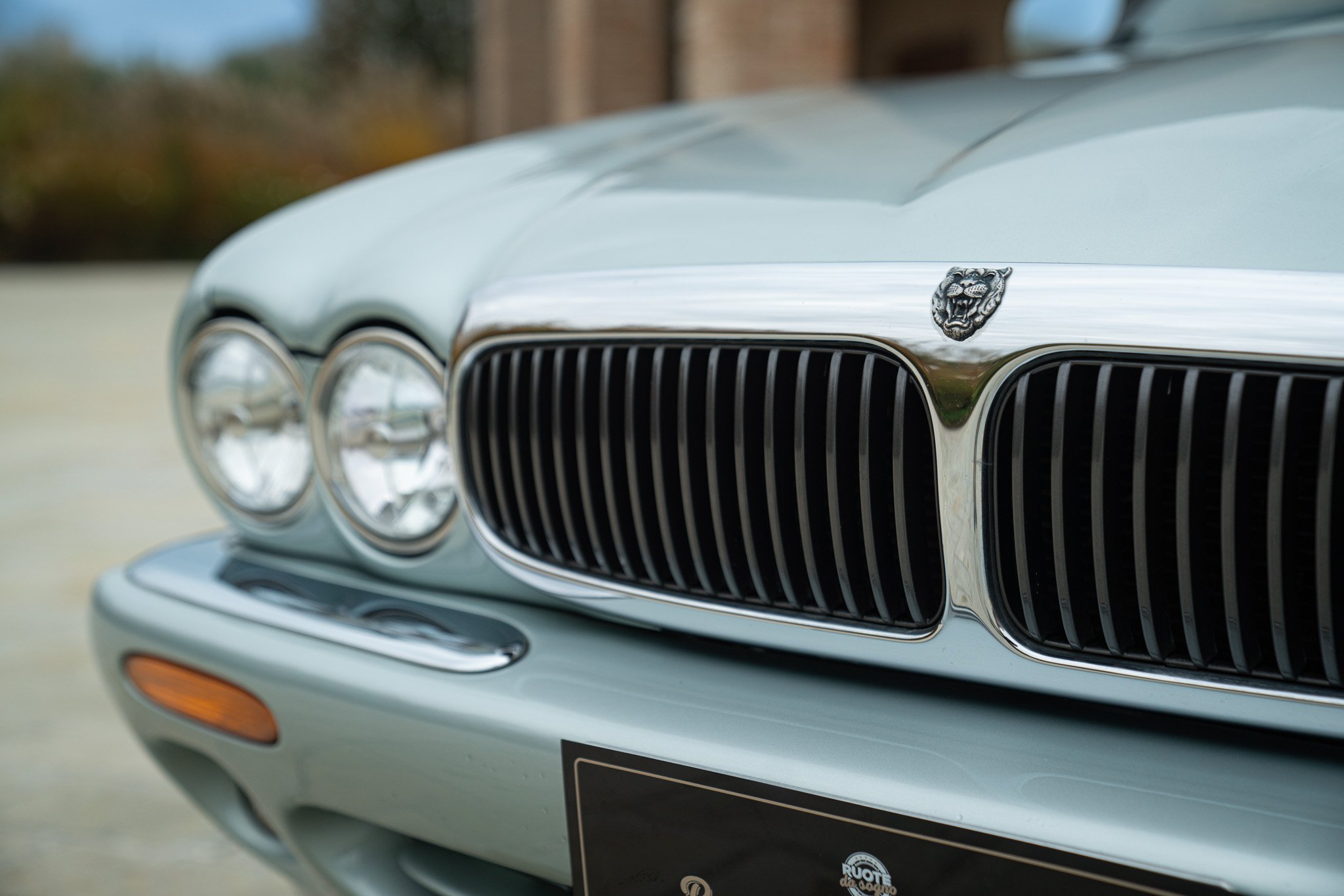 Jaguar XJ8 3.2 