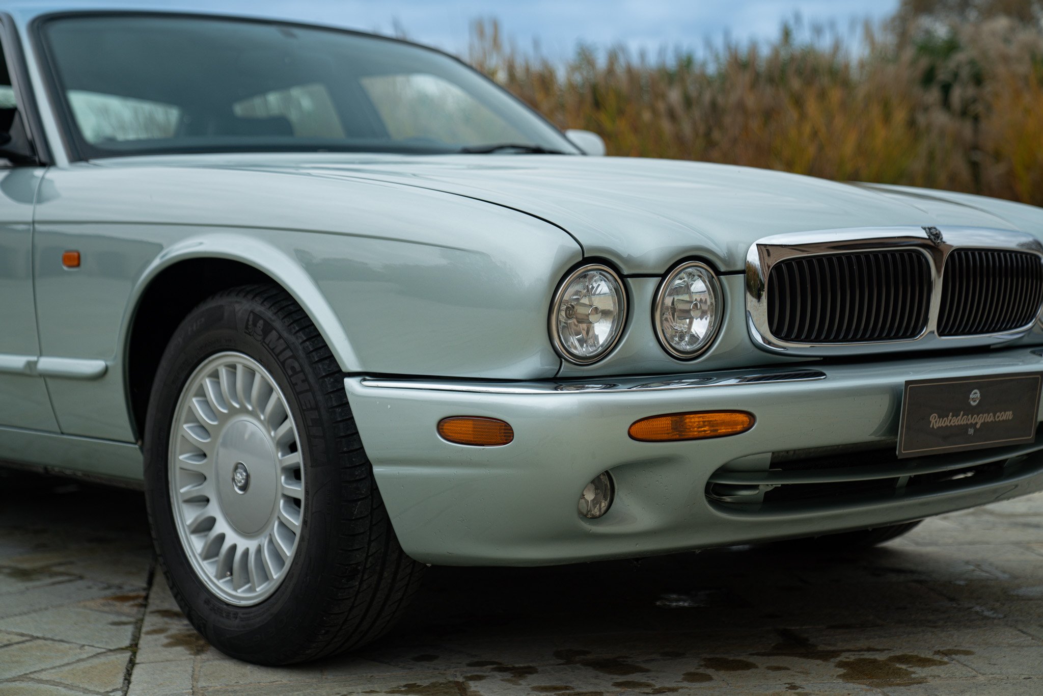 Jaguar XJ8 3.2 