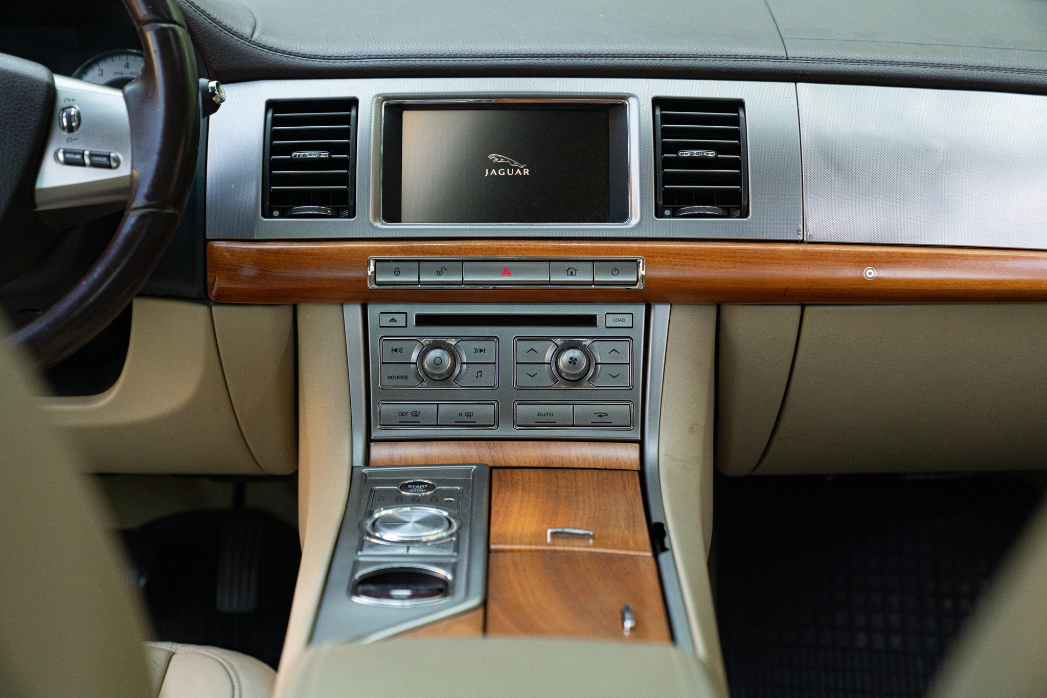 Jaguar XF 3.0 V6 PREMIUM LUXURY 