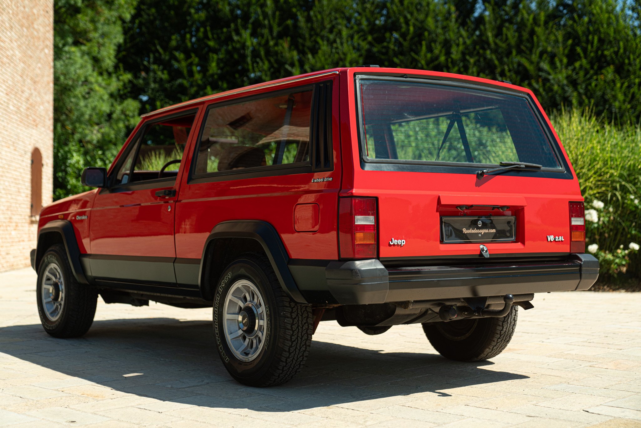 Jeep CHEROKEE 2.8 V6 
