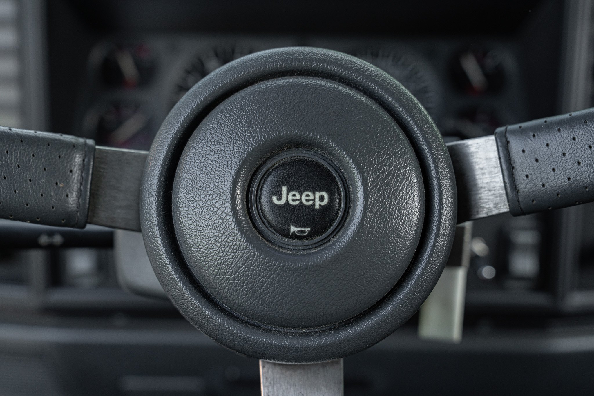 Jeep CHEROKEE TD 4WD 