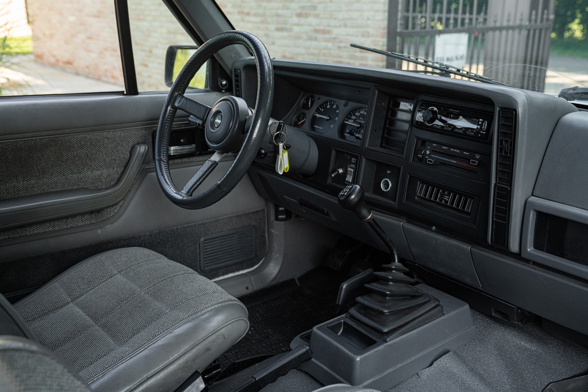 Jeep CHEROKEE TD 4WD 