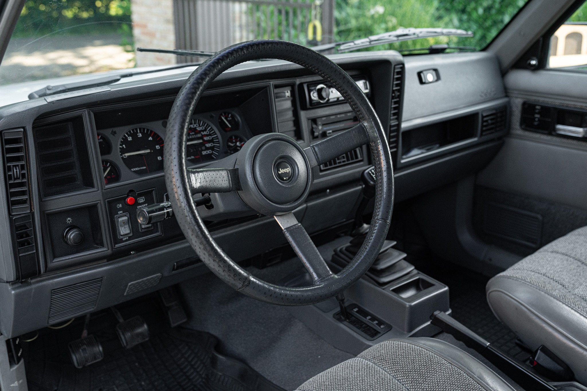 Jeep CHEROKEE TD 4WD 
