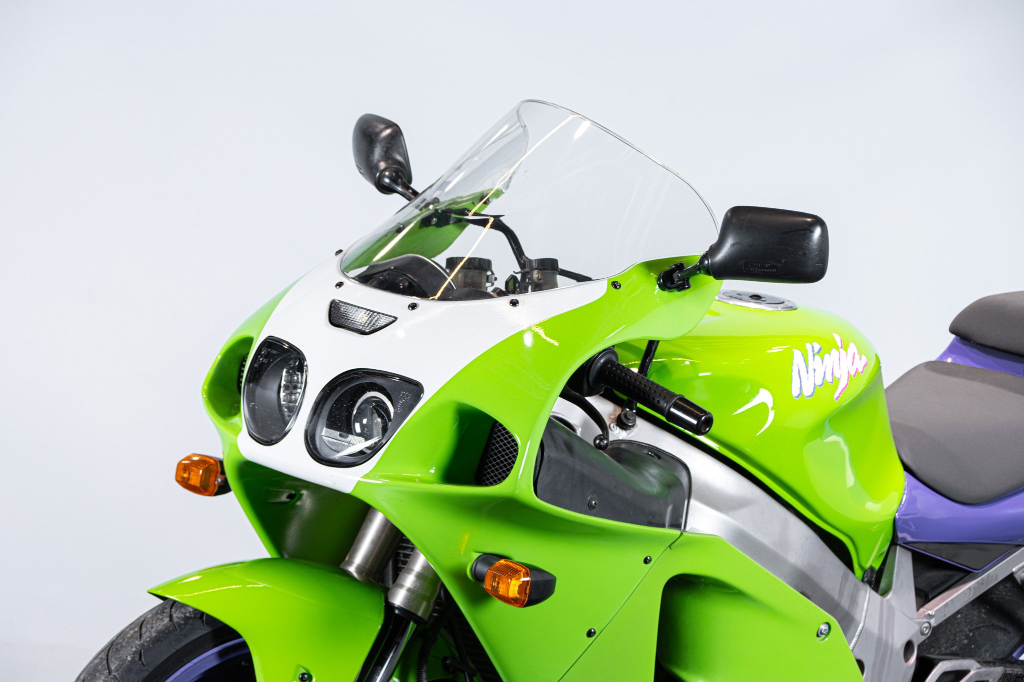 Kawasaki ZX-7R 
