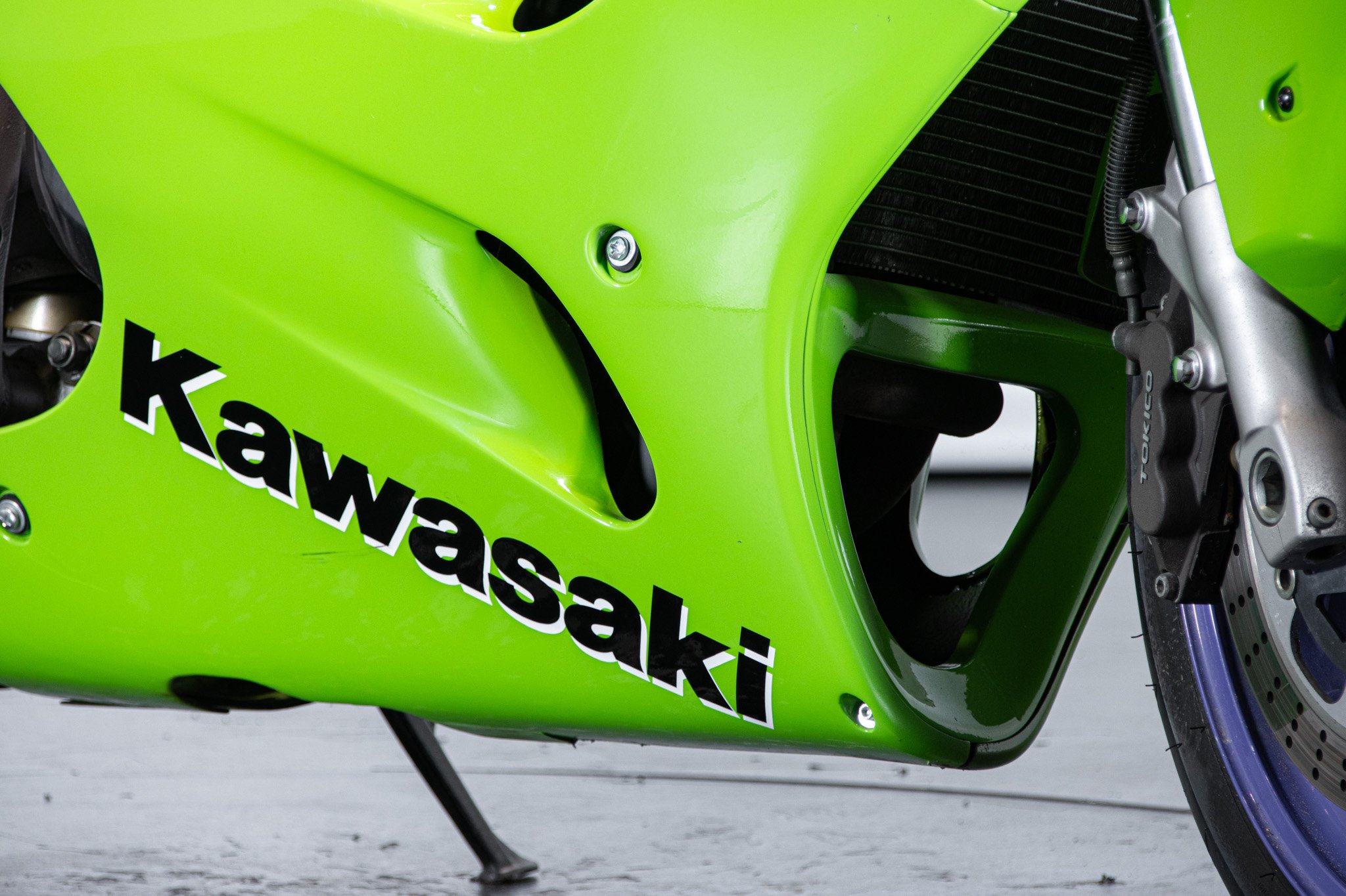 Kawasaki ZX-7R 